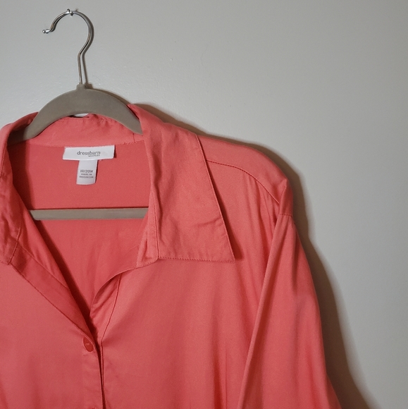 Dressbarn | 18 | 20 | Vibrant Button Up Blouse - Picture 3 of 10